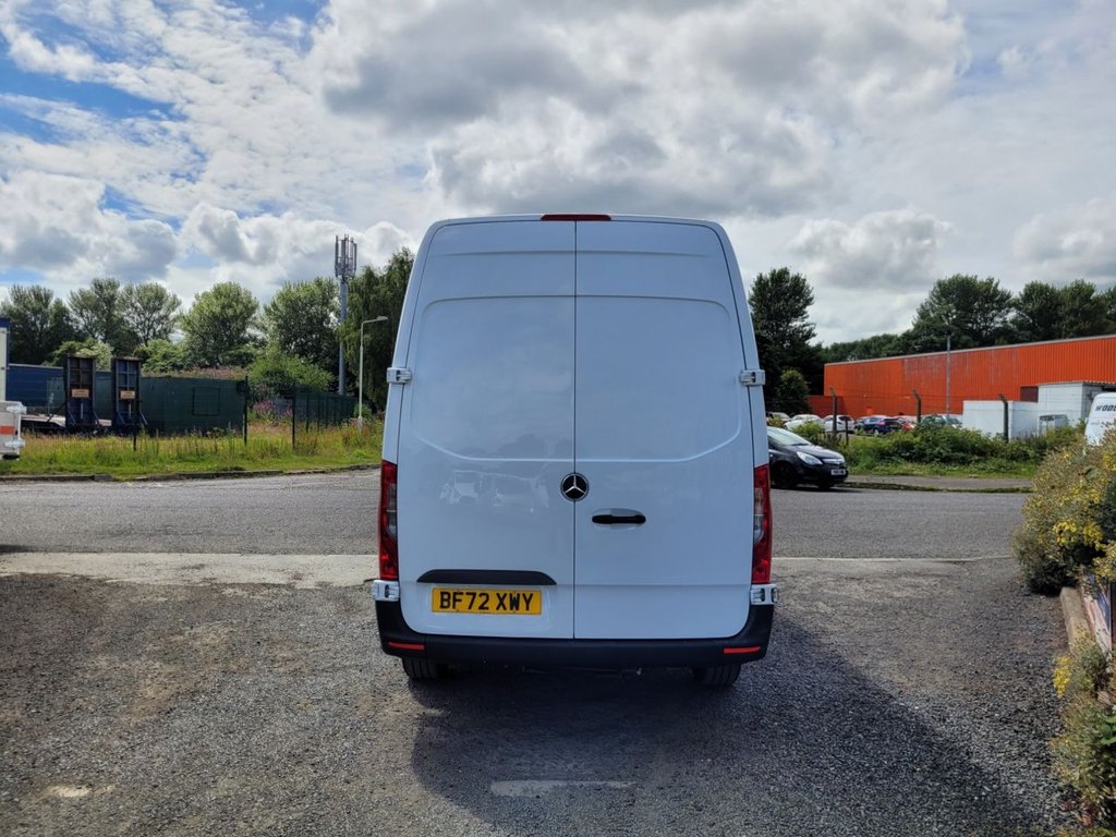 Mercedes Benz Sprinter