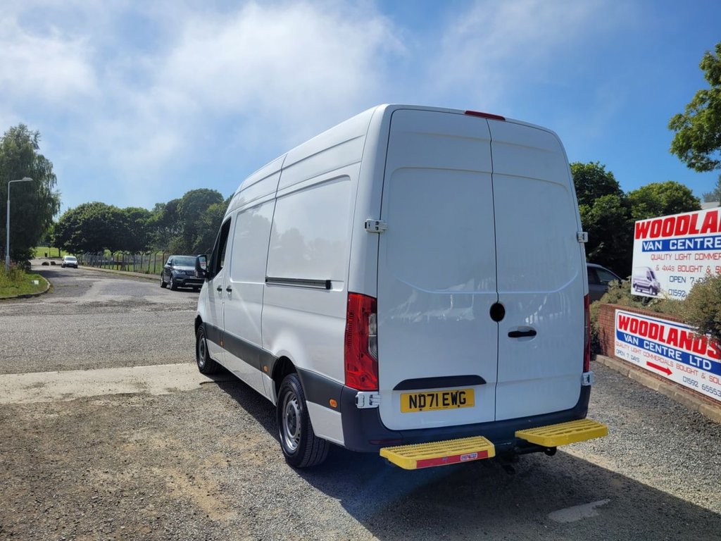 Mercedes Benz Sprinter