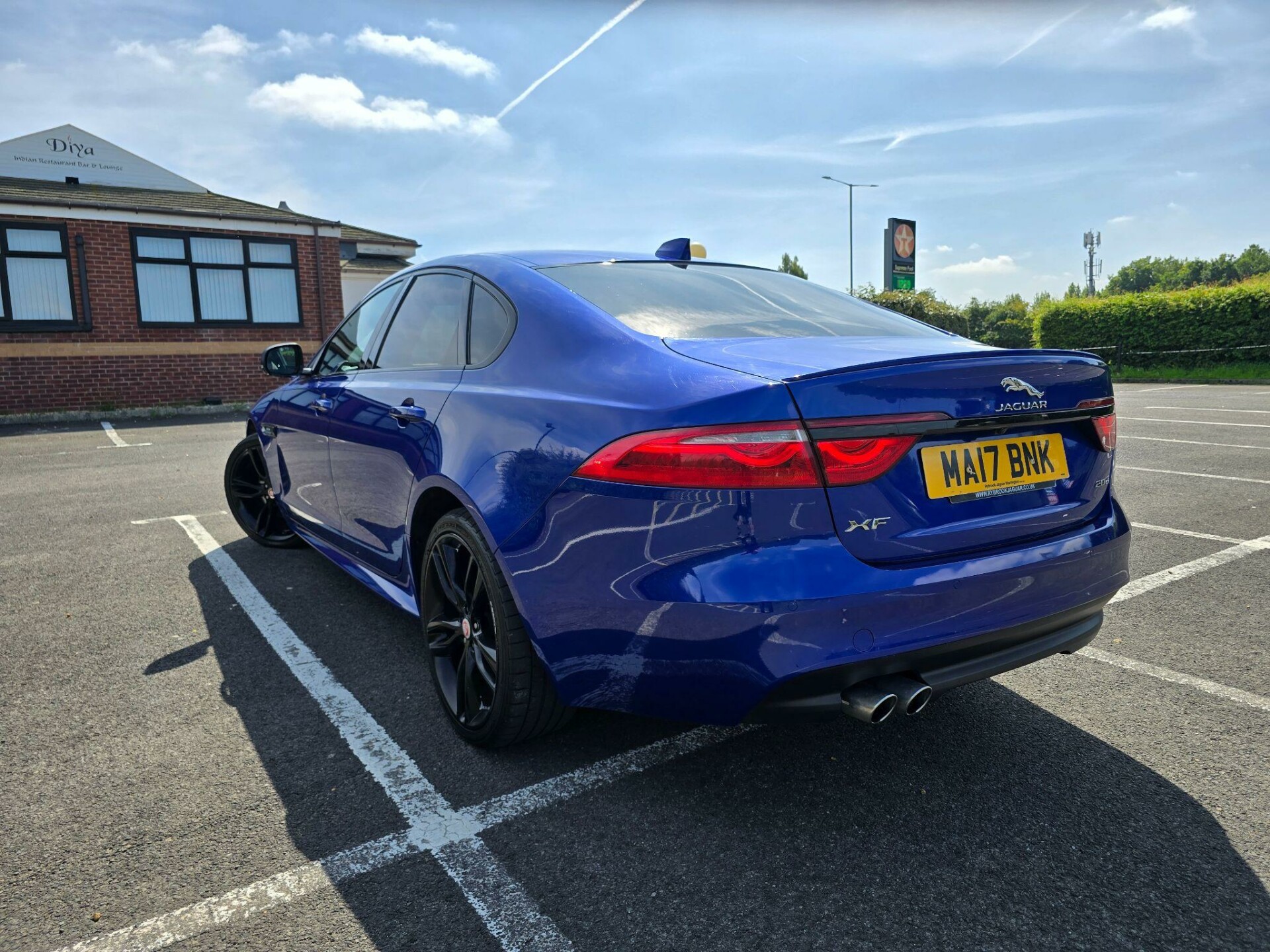 Jaguar XF