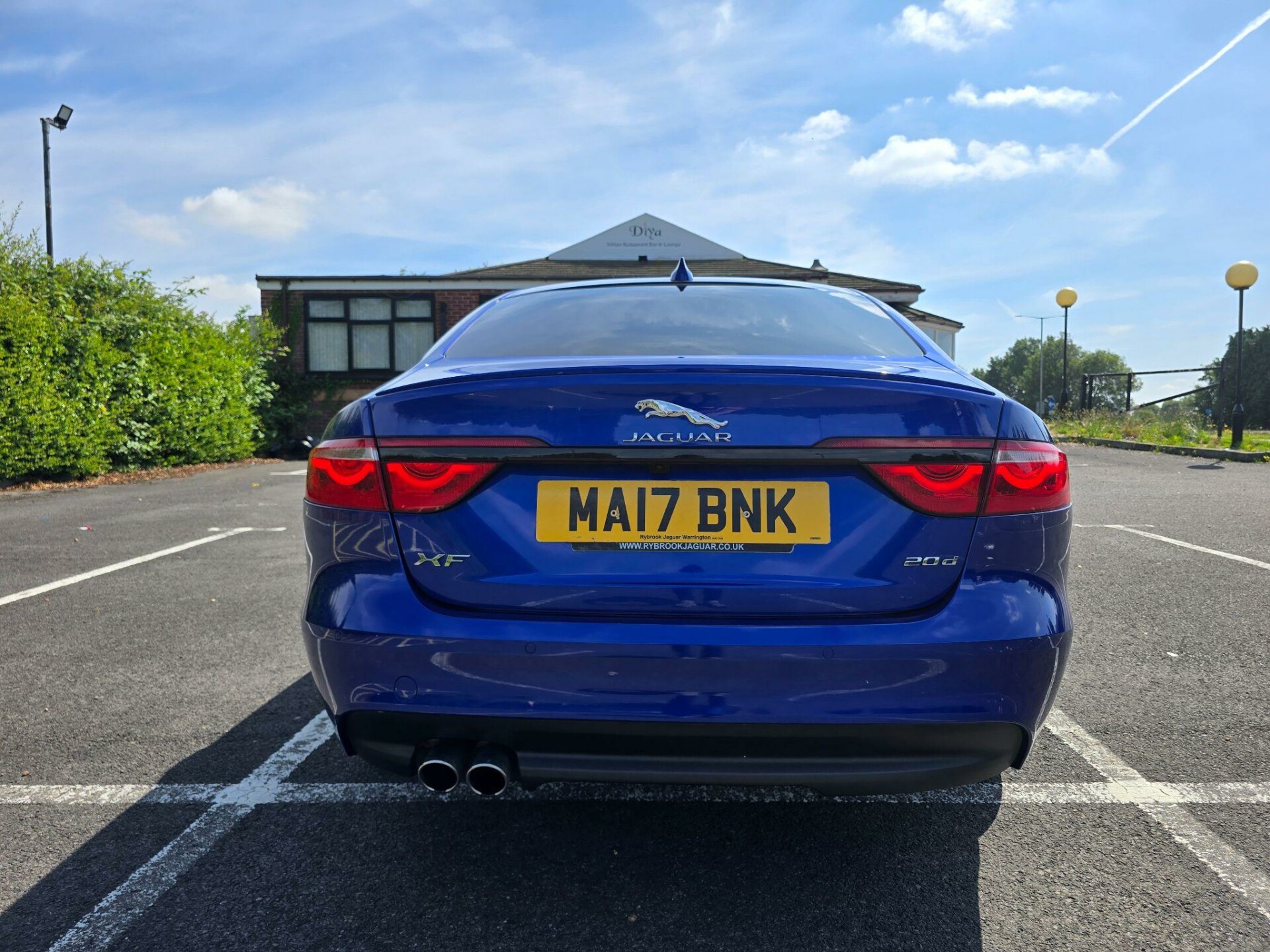 Jaguar XF