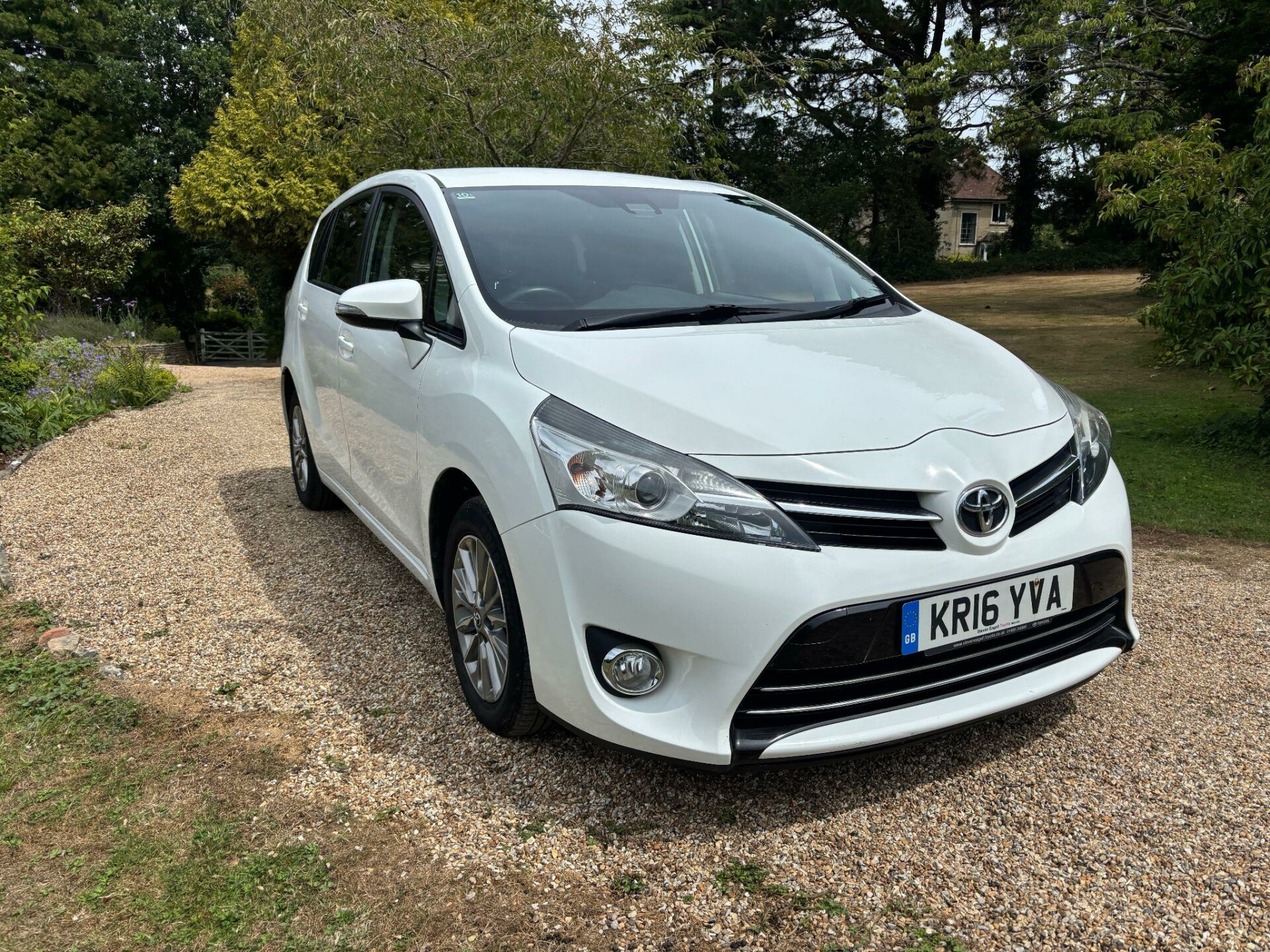 Toyota Verso