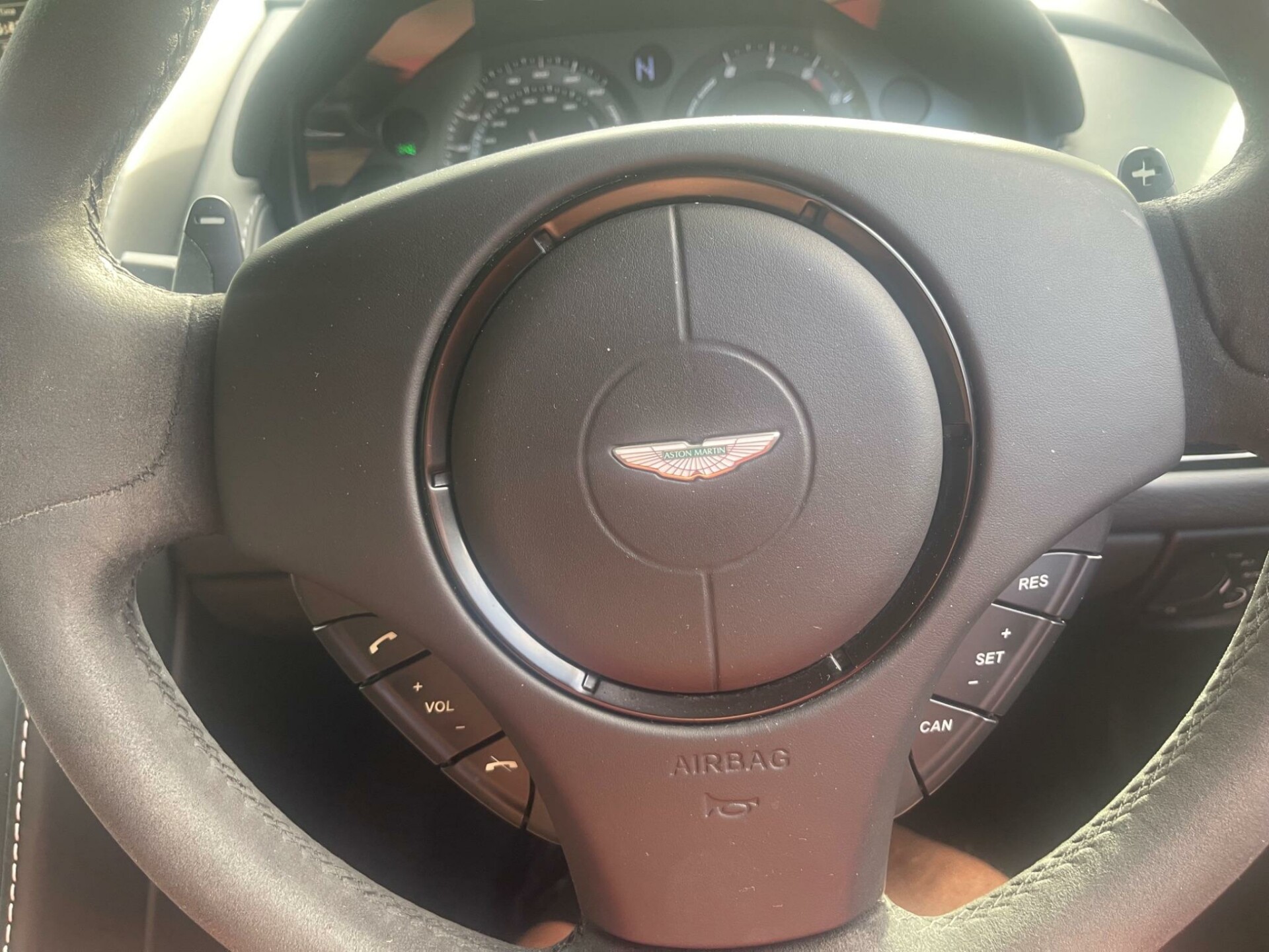 Aston Martin Vantage