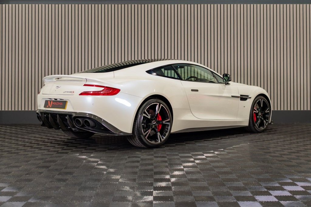 Aston Martin Vanquish