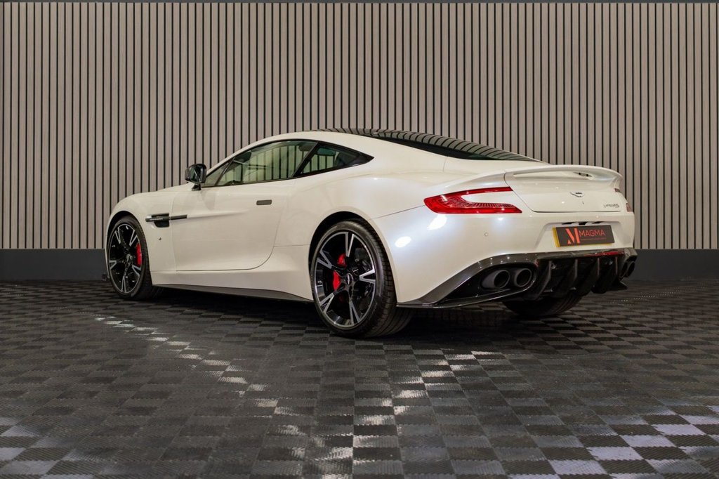 Aston Martin Vanquish