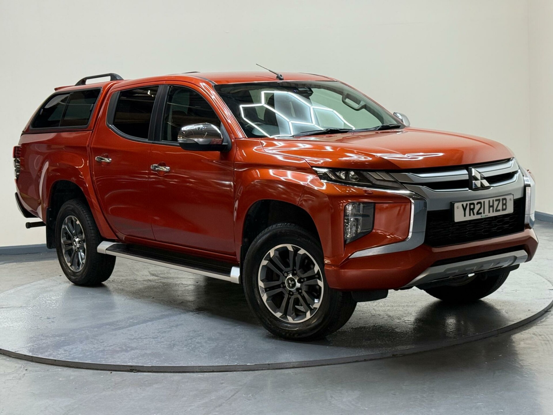 Mitsubishi L200