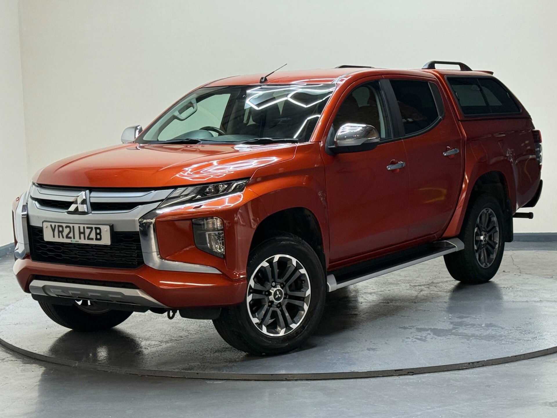 Mitsubishi L200