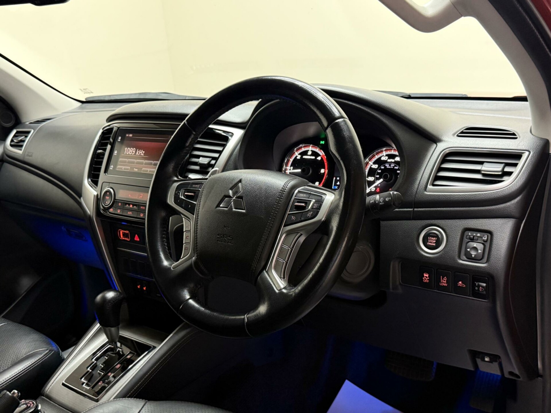 Mitsubishi L200