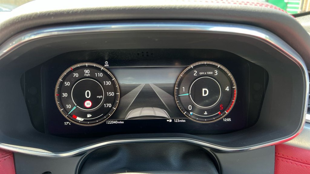 Jaguar F Pace