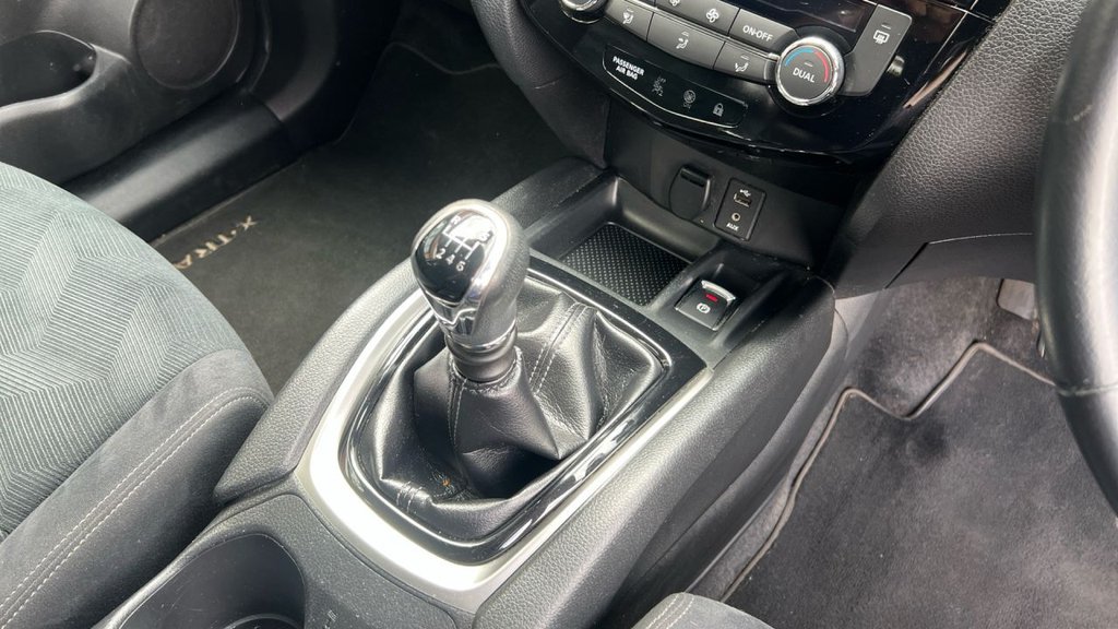Nissan X Trail