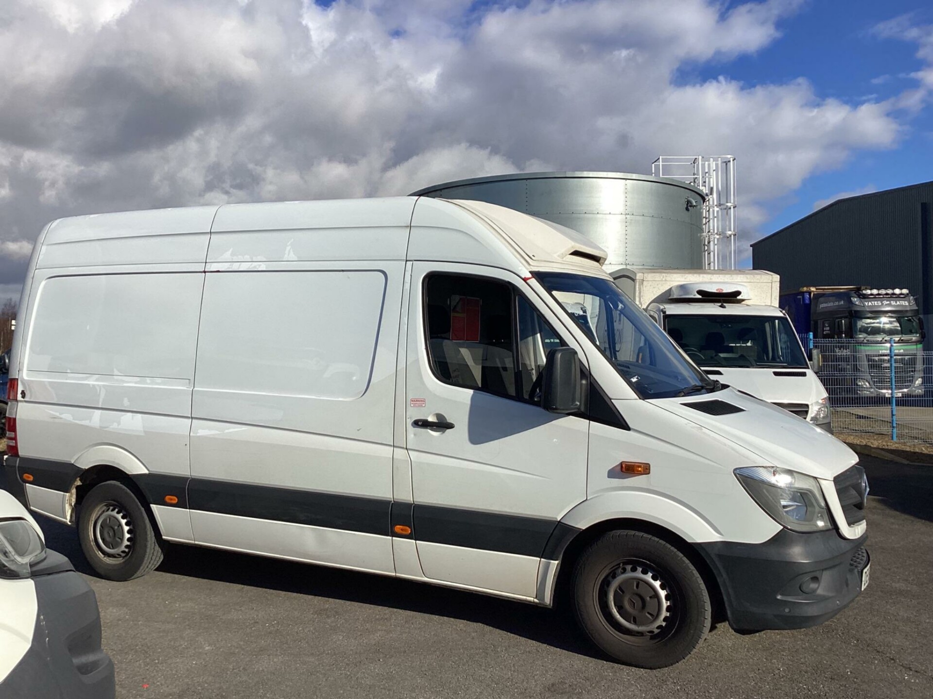 Mercedes Benz Sprinter