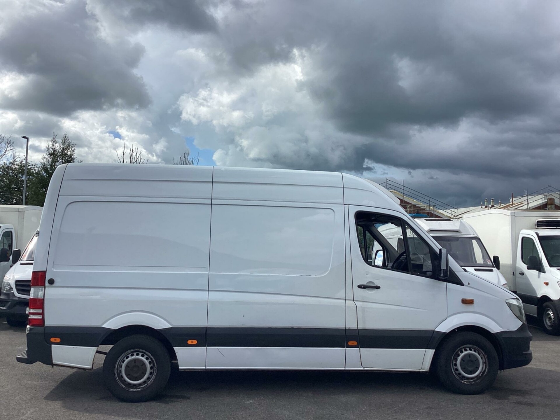 Mercedes Benz Sprinter