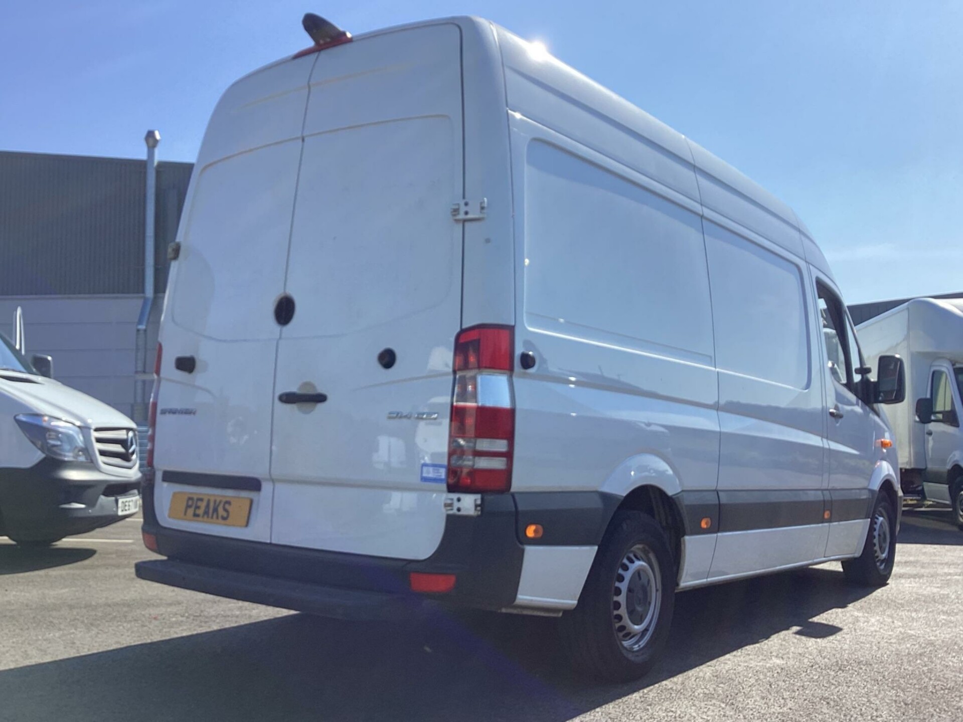 Mercedes Benz Sprinter