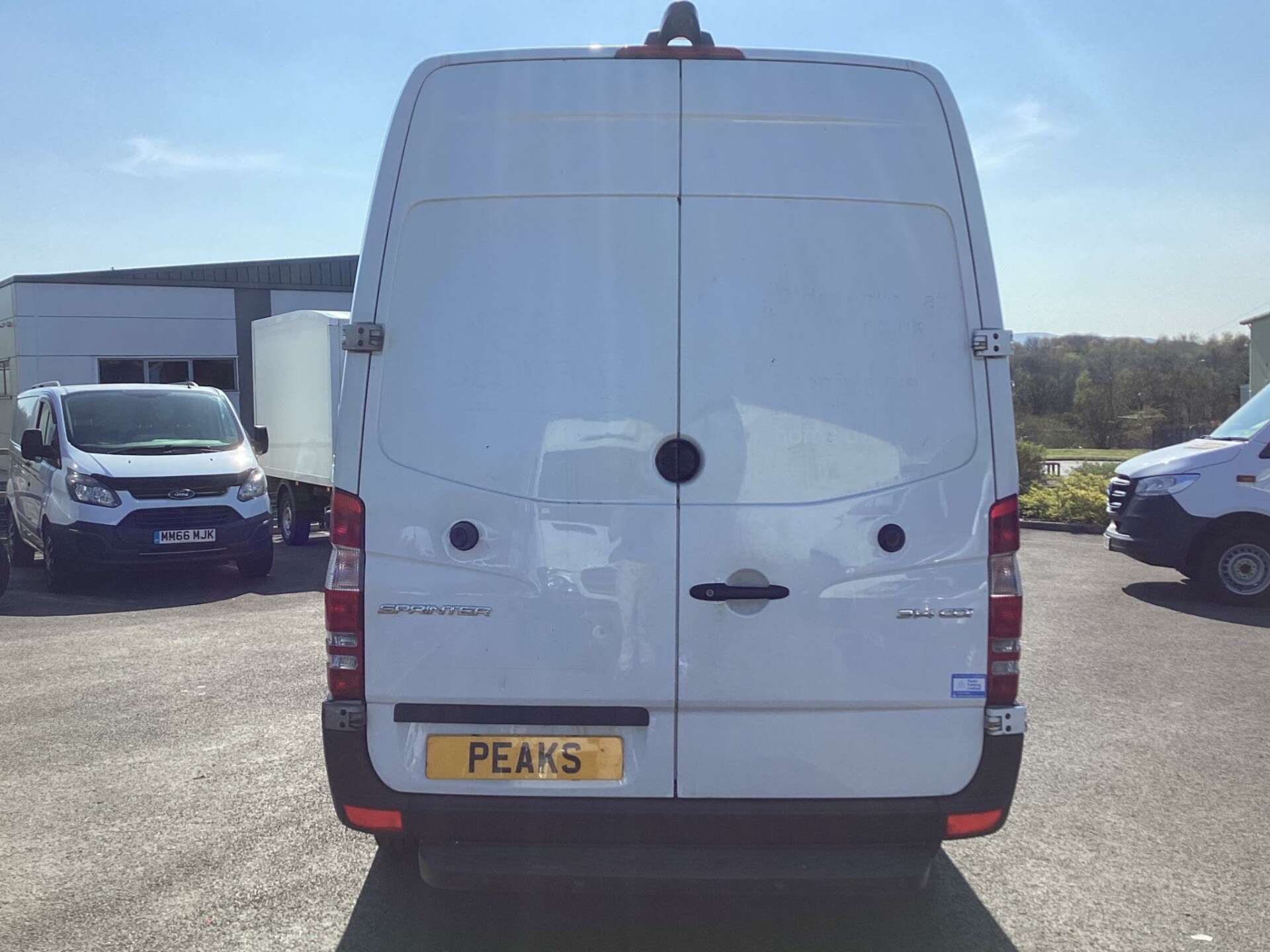 Mercedes Benz Sprinter