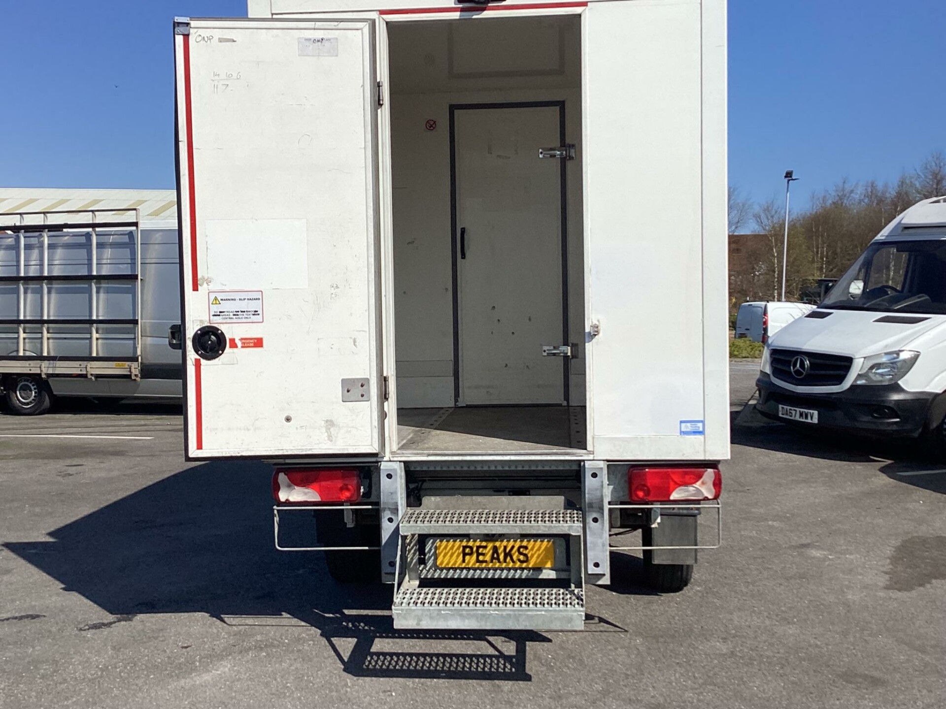 Mercedes Benz Sprinter