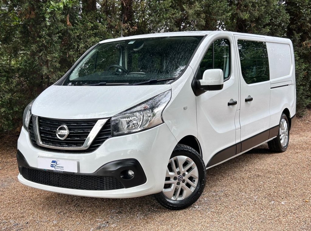 Nissan NV300