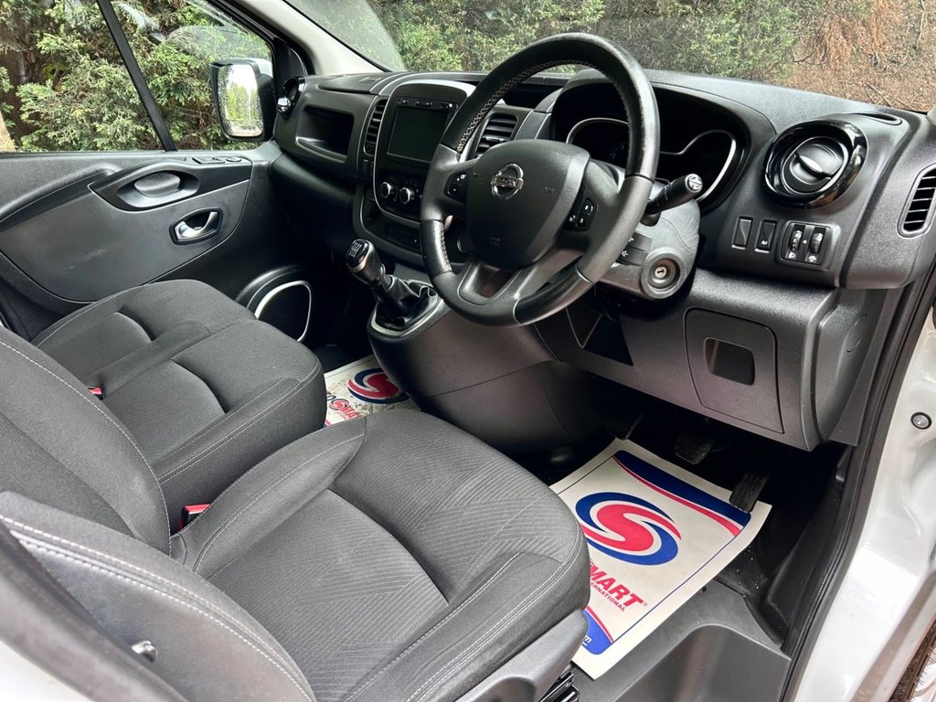 Nissan NV300