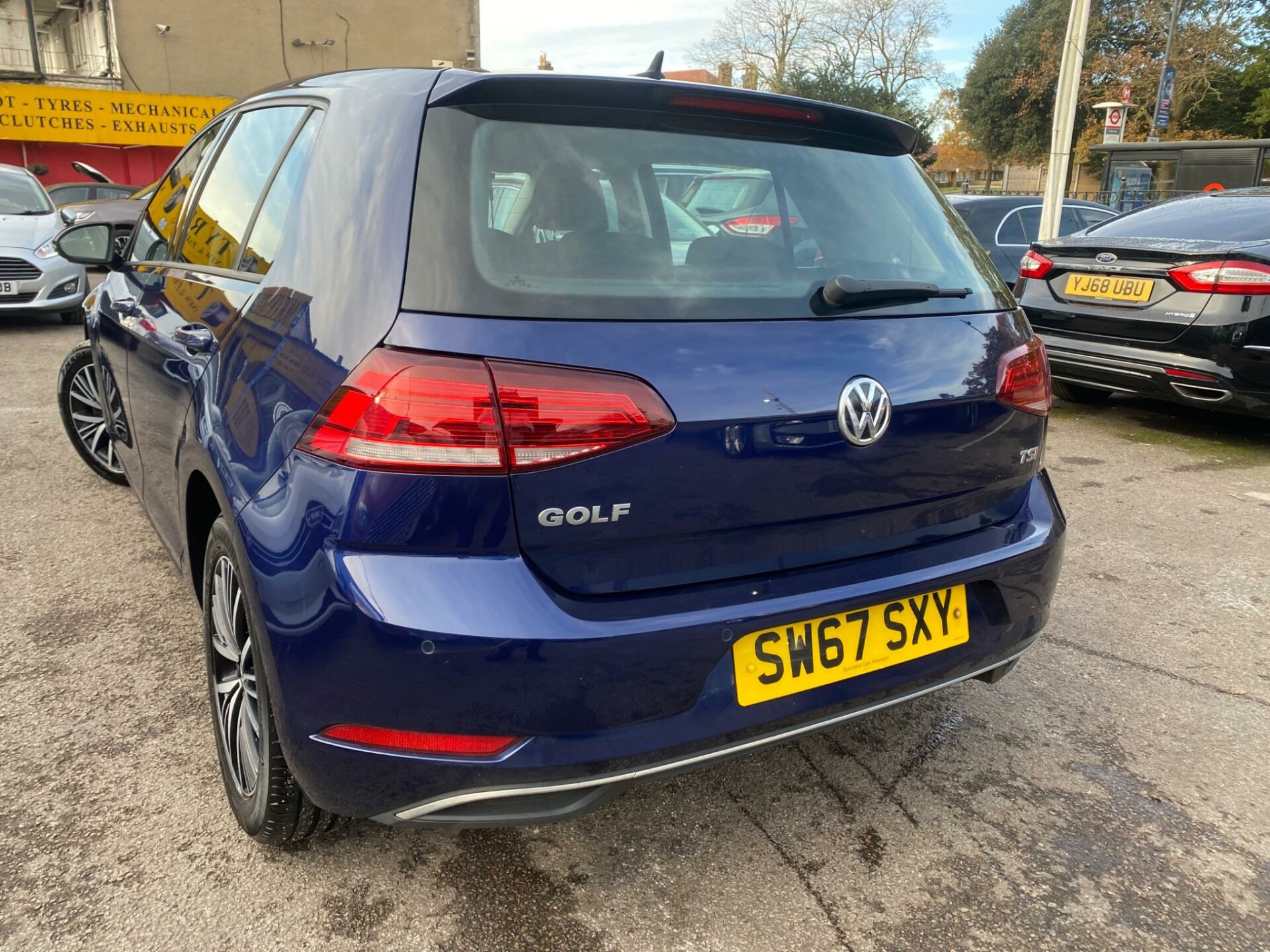 Volkswagen Golf