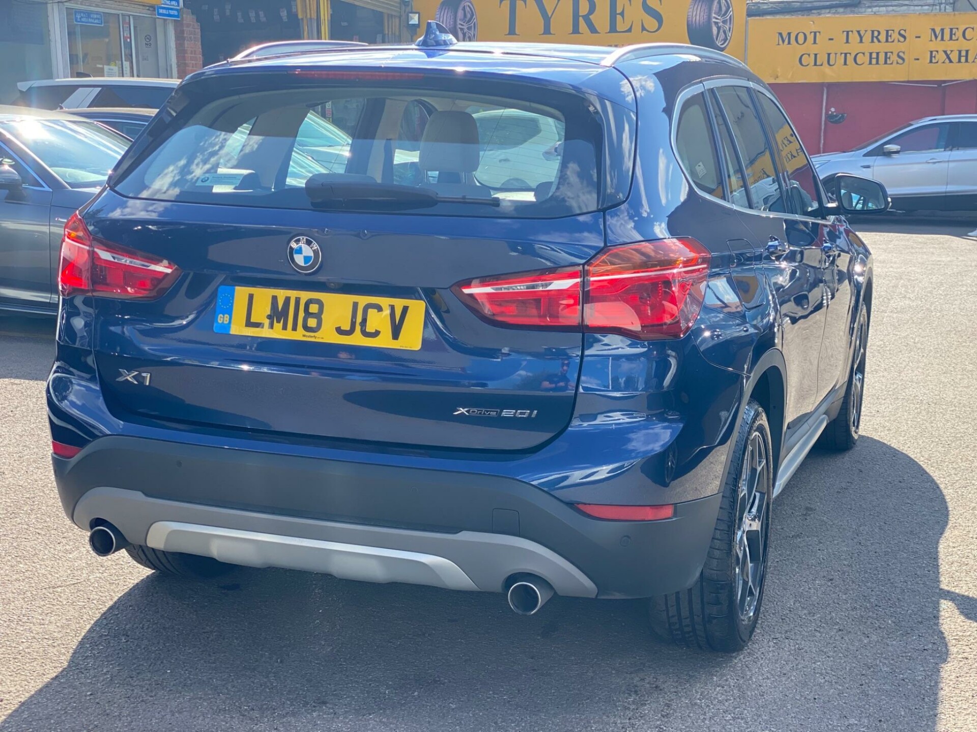 BMW X1