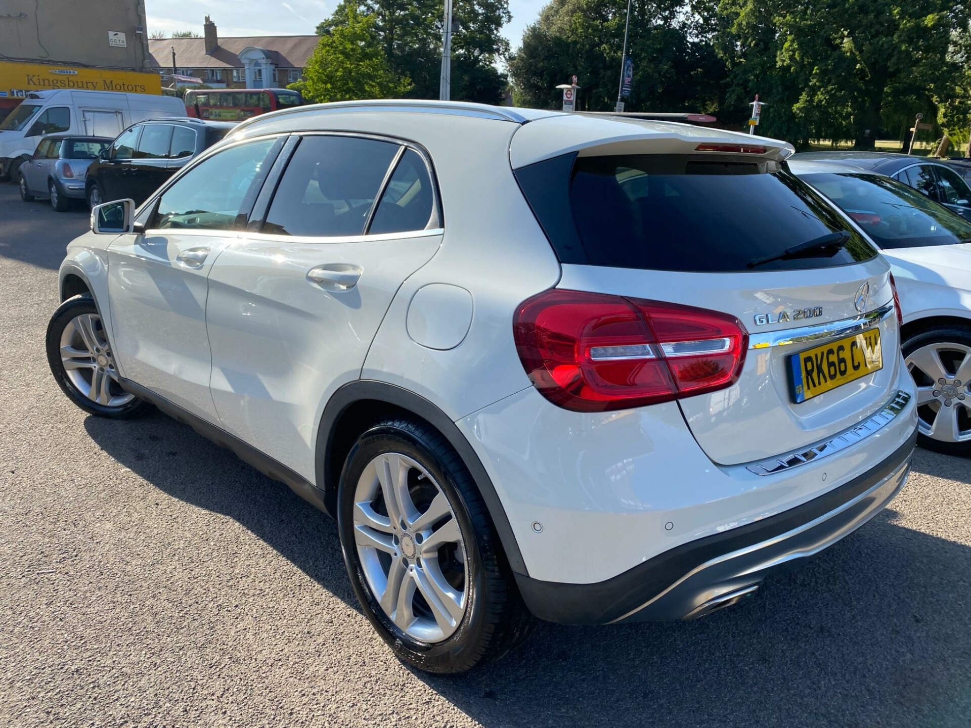 Mercedes Benz GLA Class