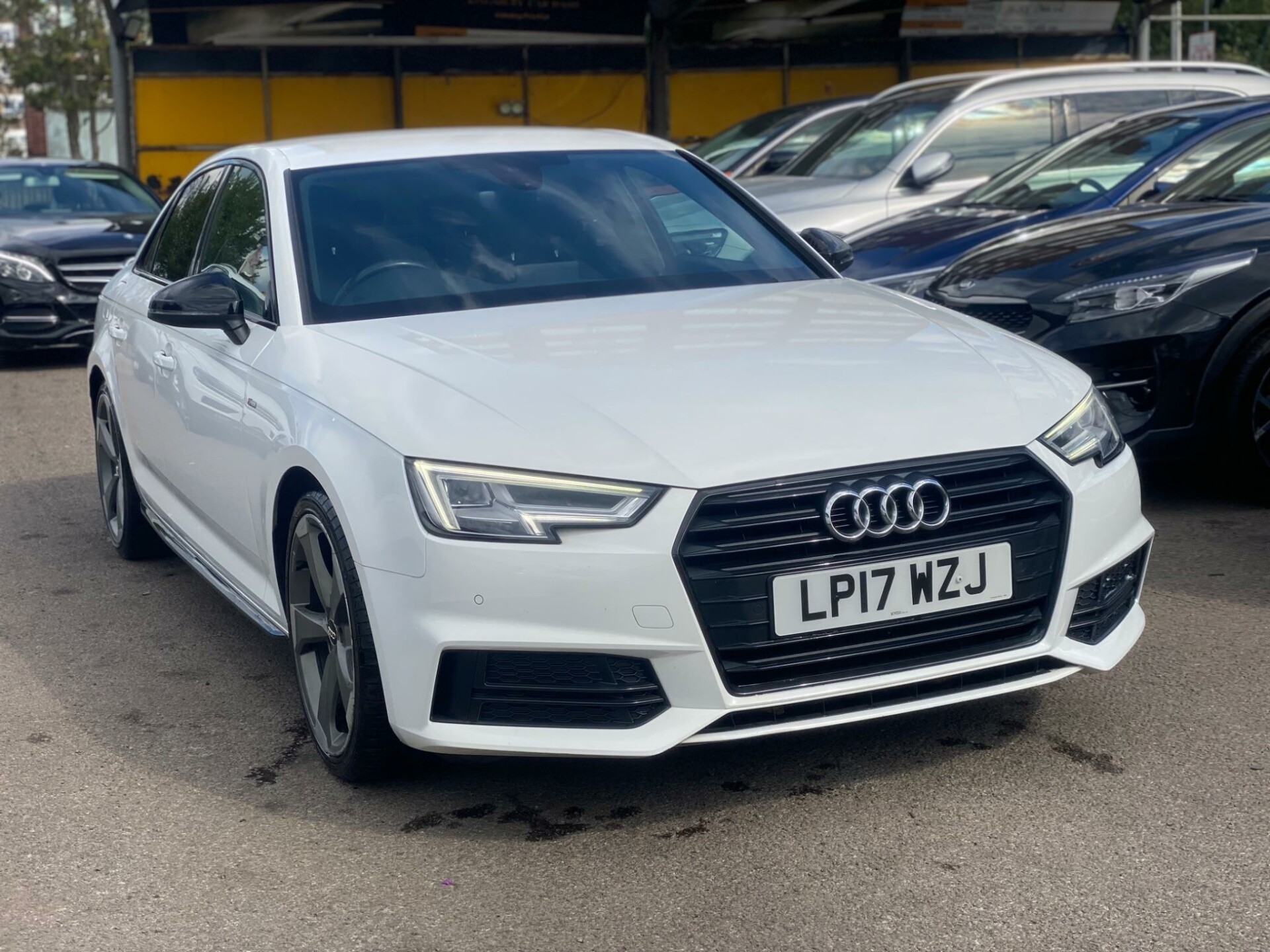 Audi A4