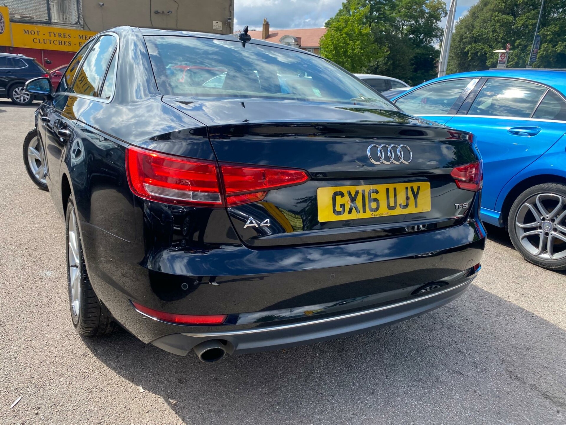 Audi A4