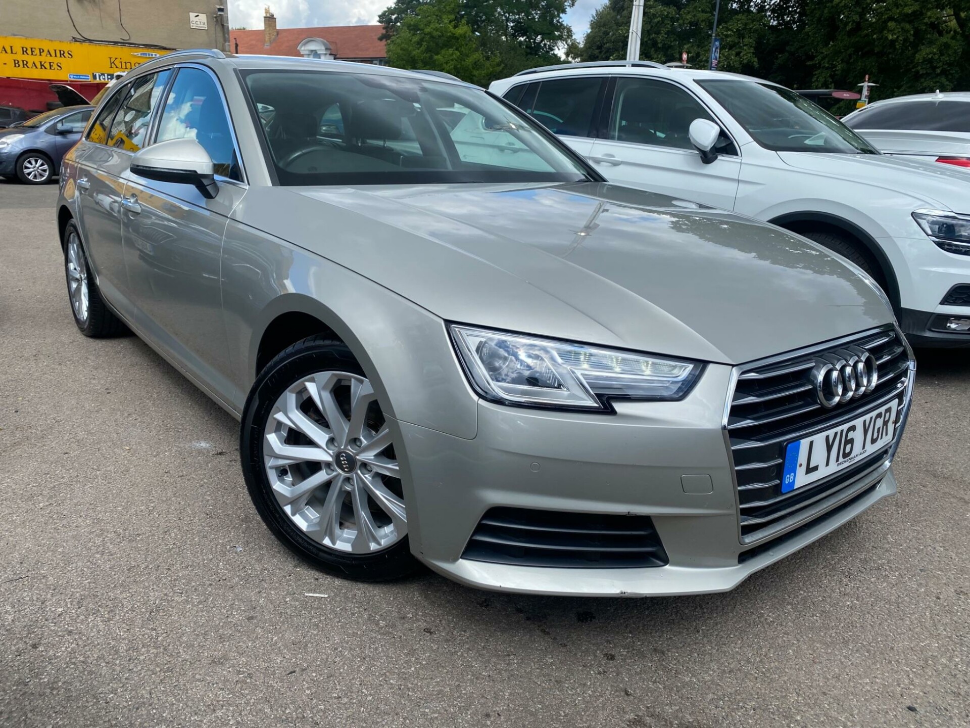 Audi A4