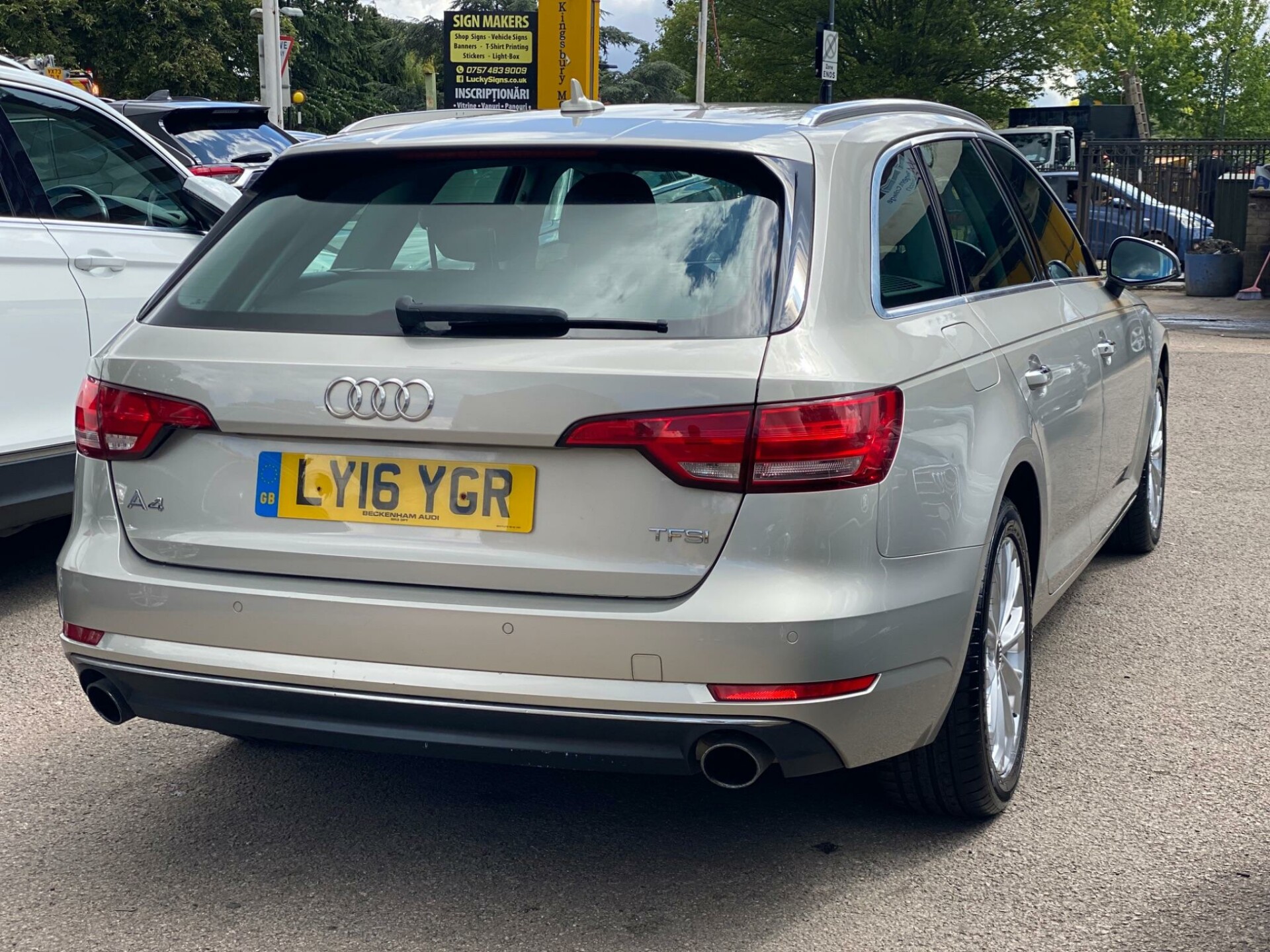Audi A4