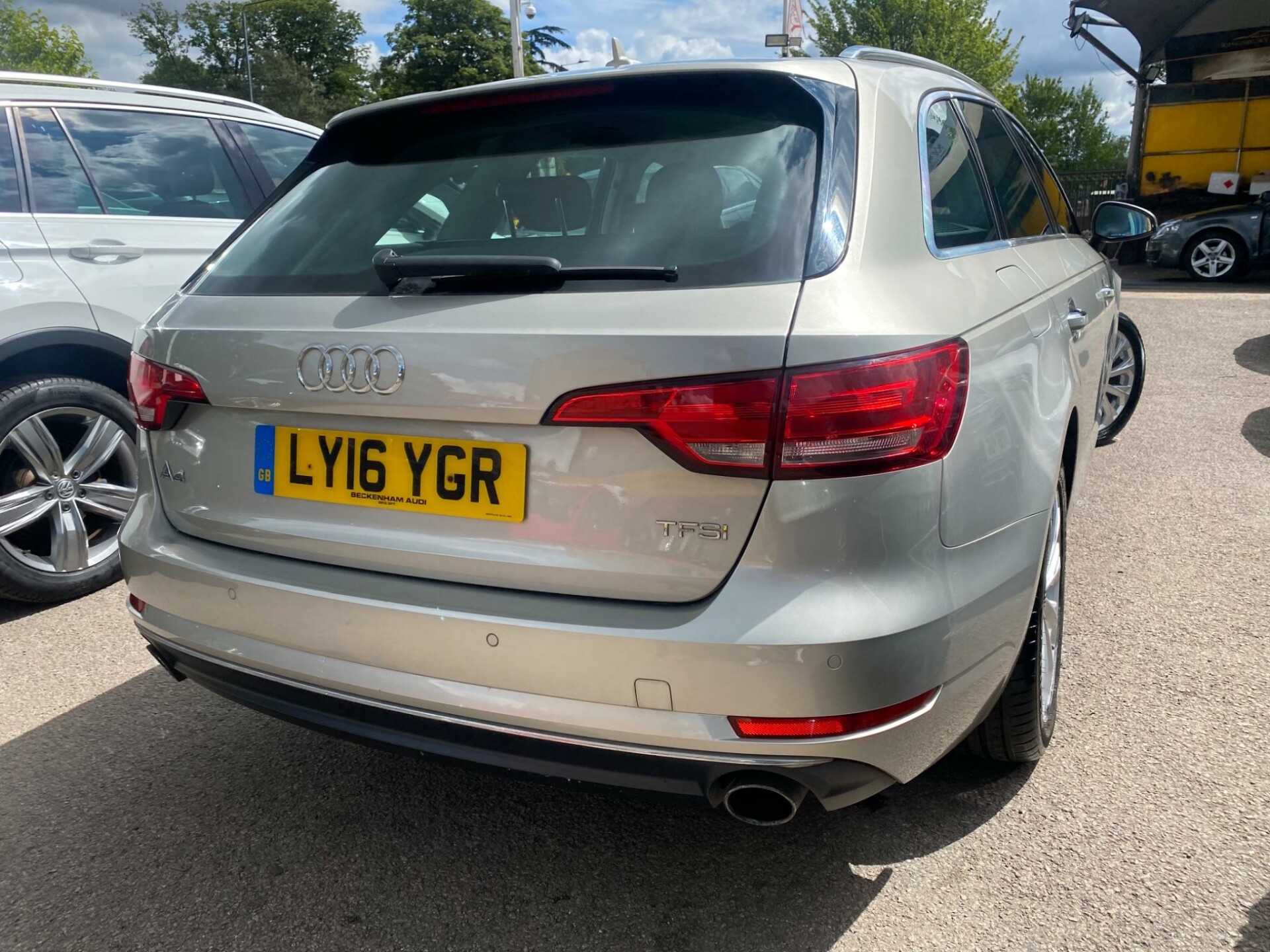 Audi A4