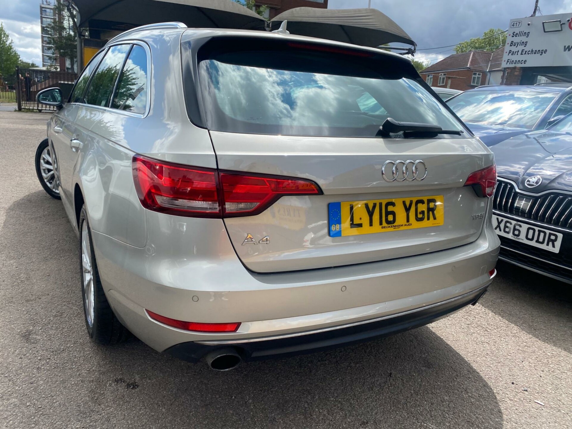 Audi A4