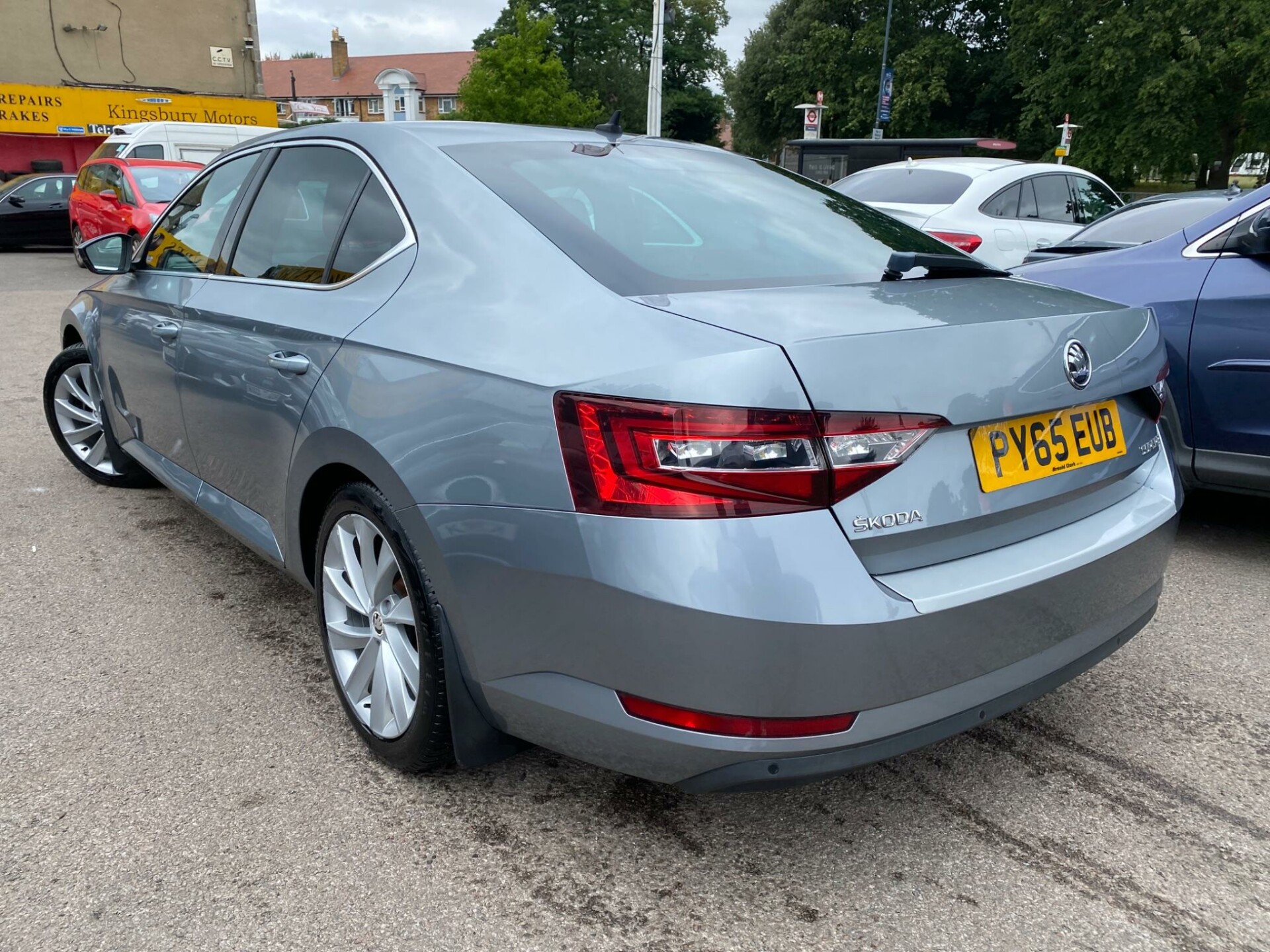 Skoda Superb
