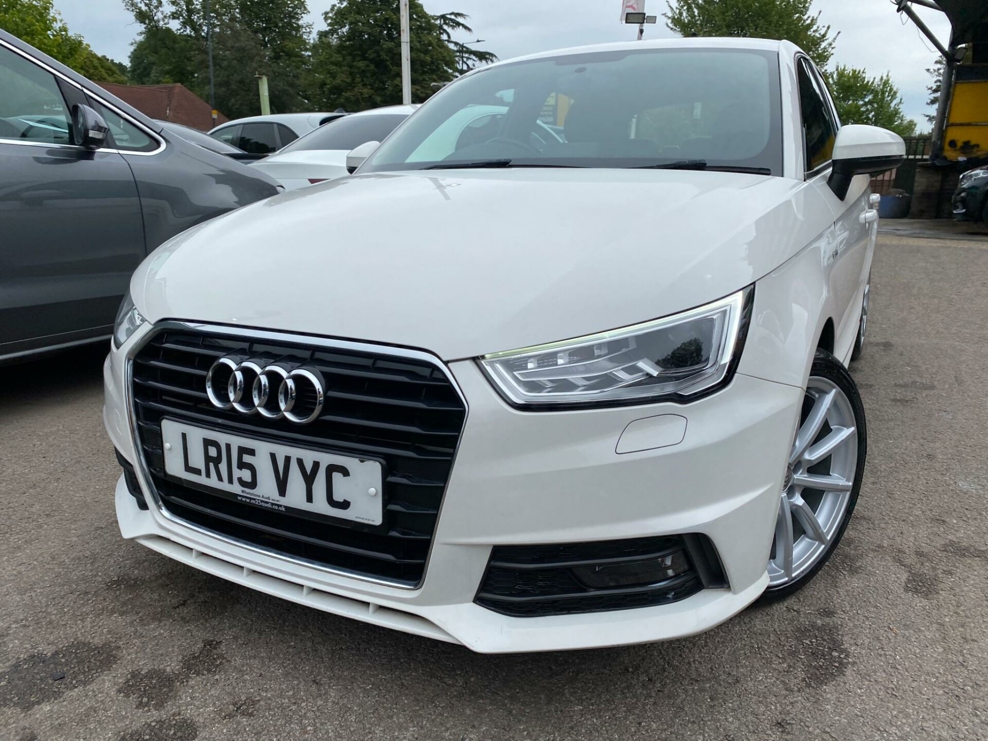 Audi A1