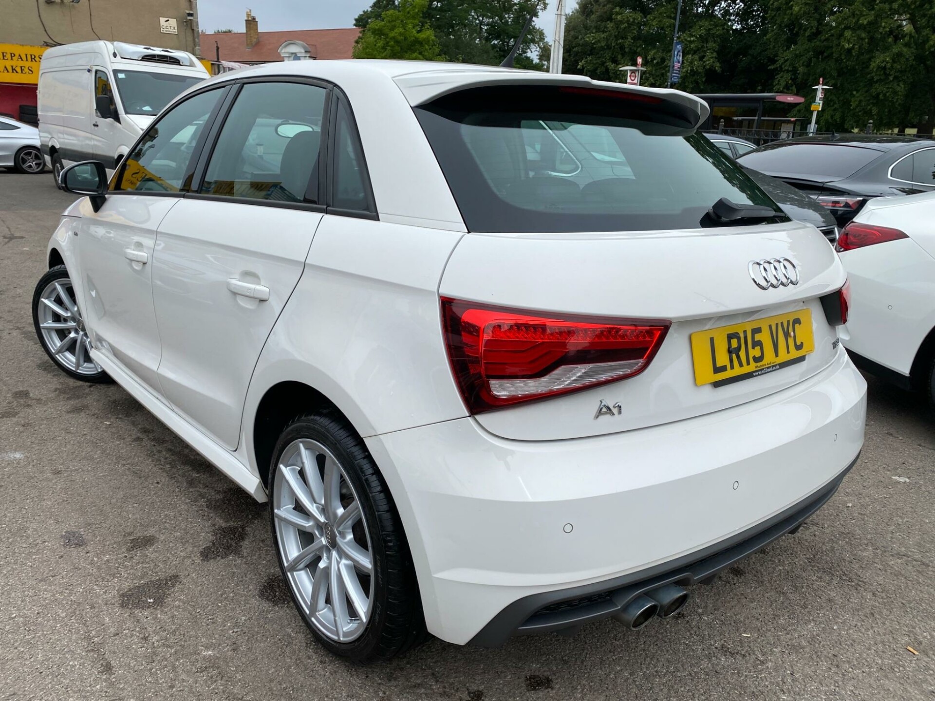 Audi A1