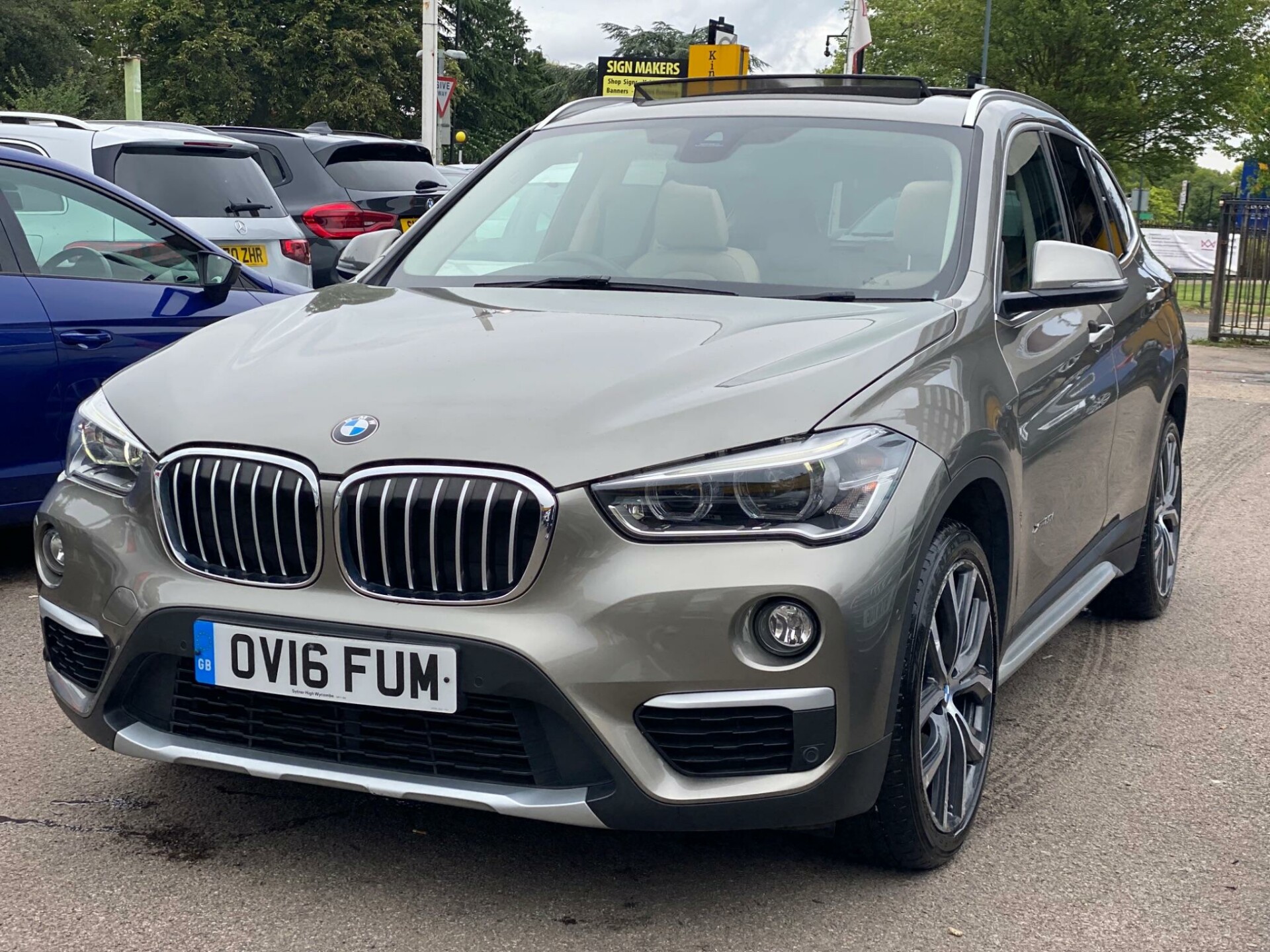 BMW X1