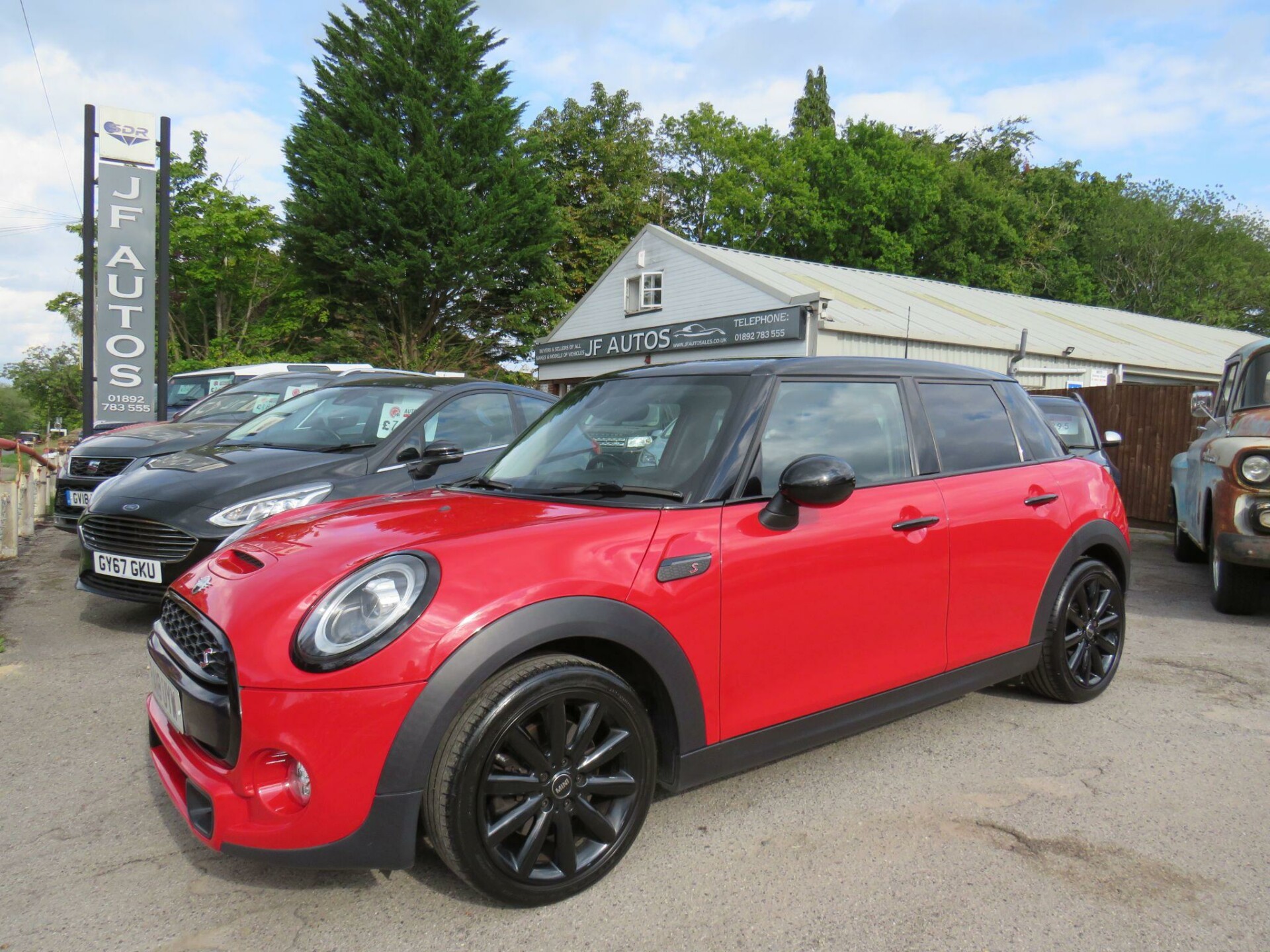 MINI Hatch