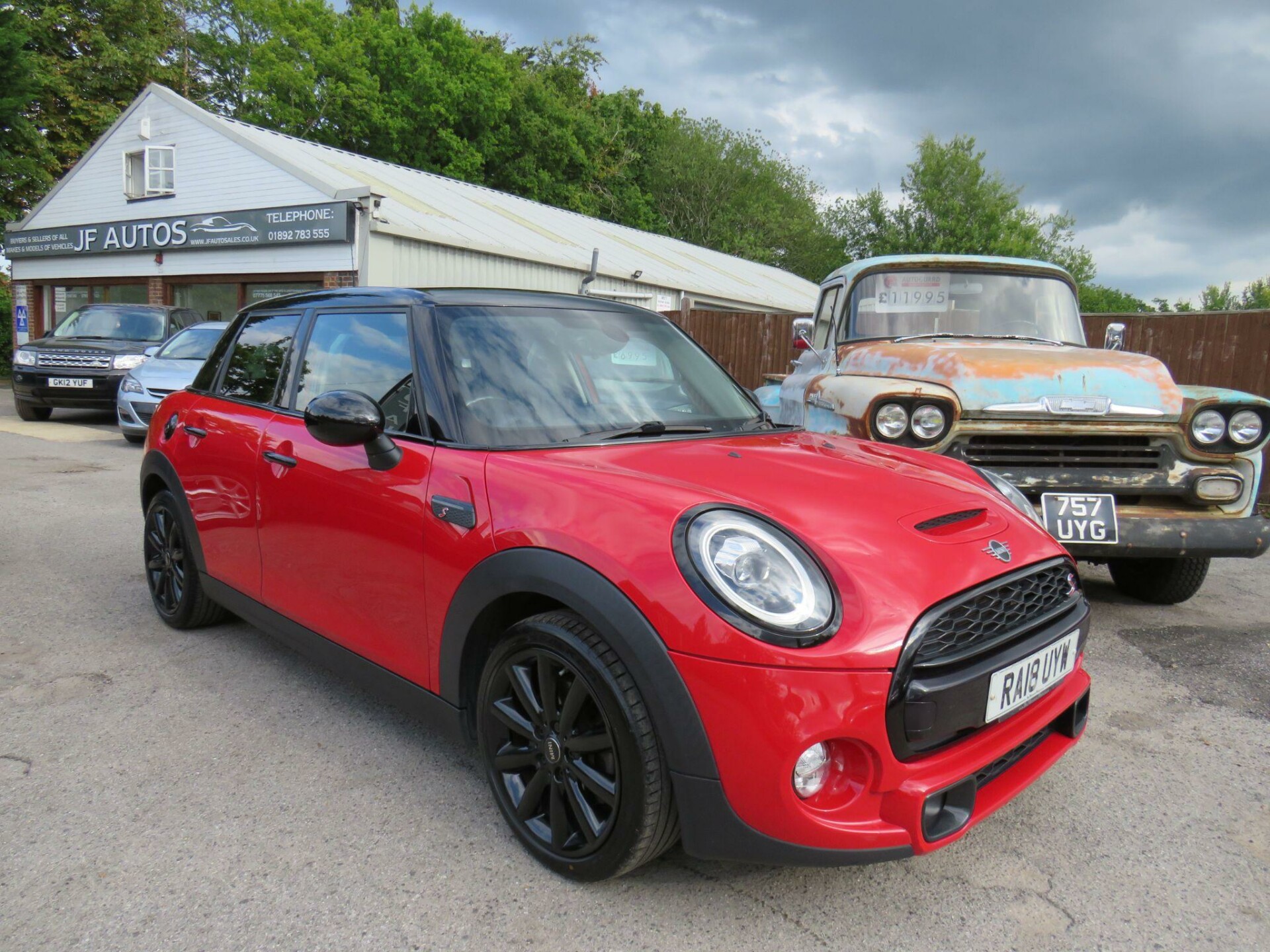MINI Hatch