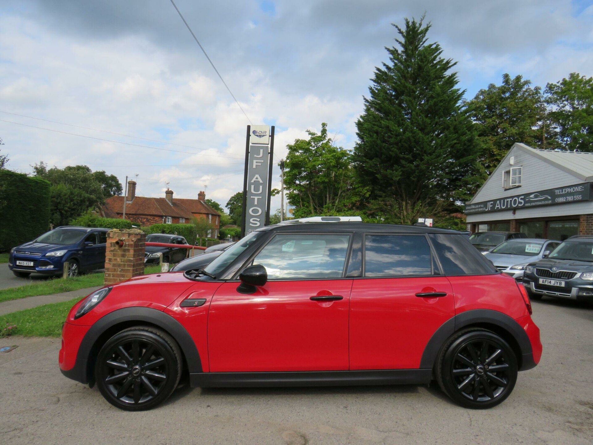 MINI Hatch