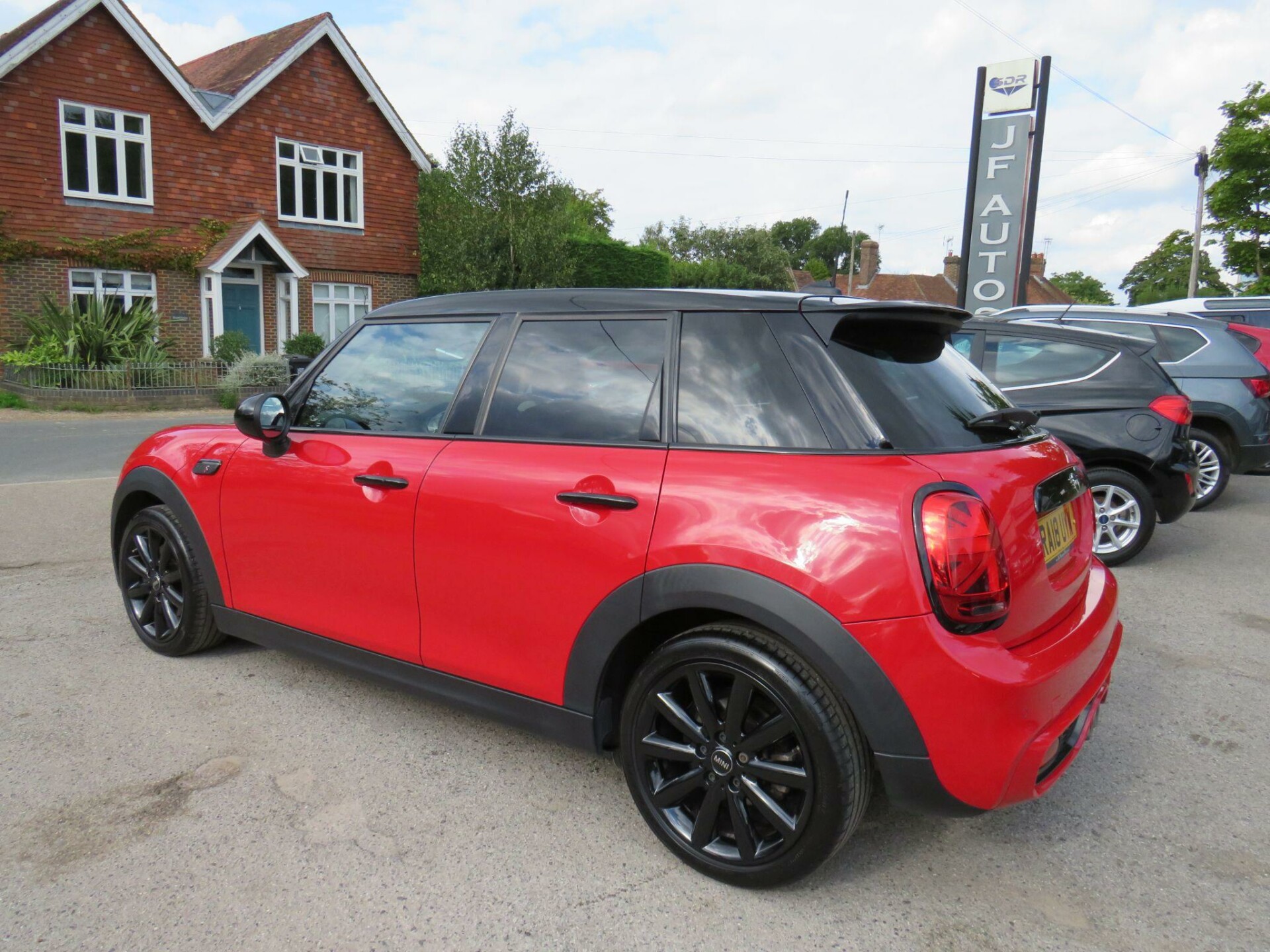 MINI Hatch