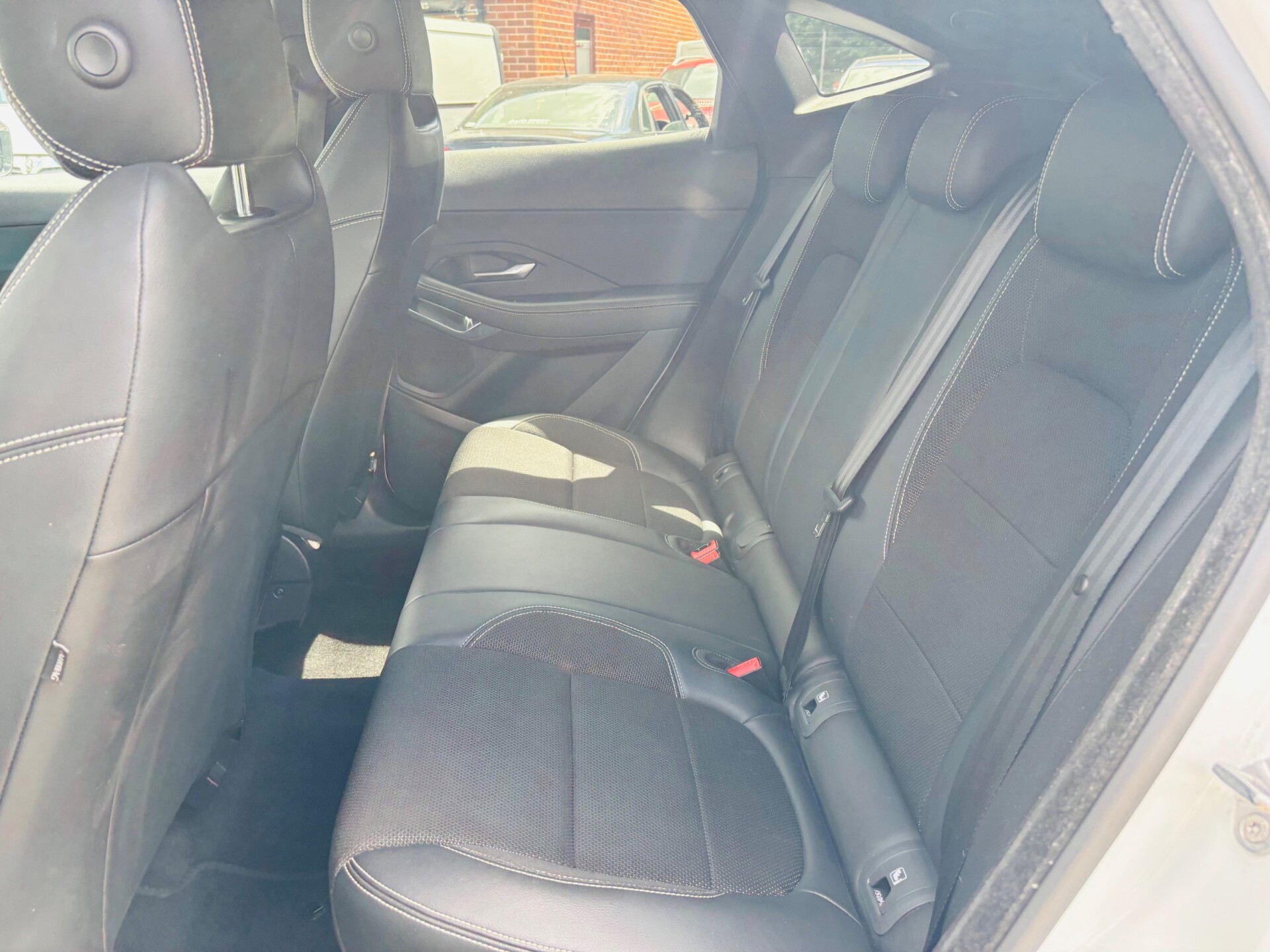 Jaguar E Pace