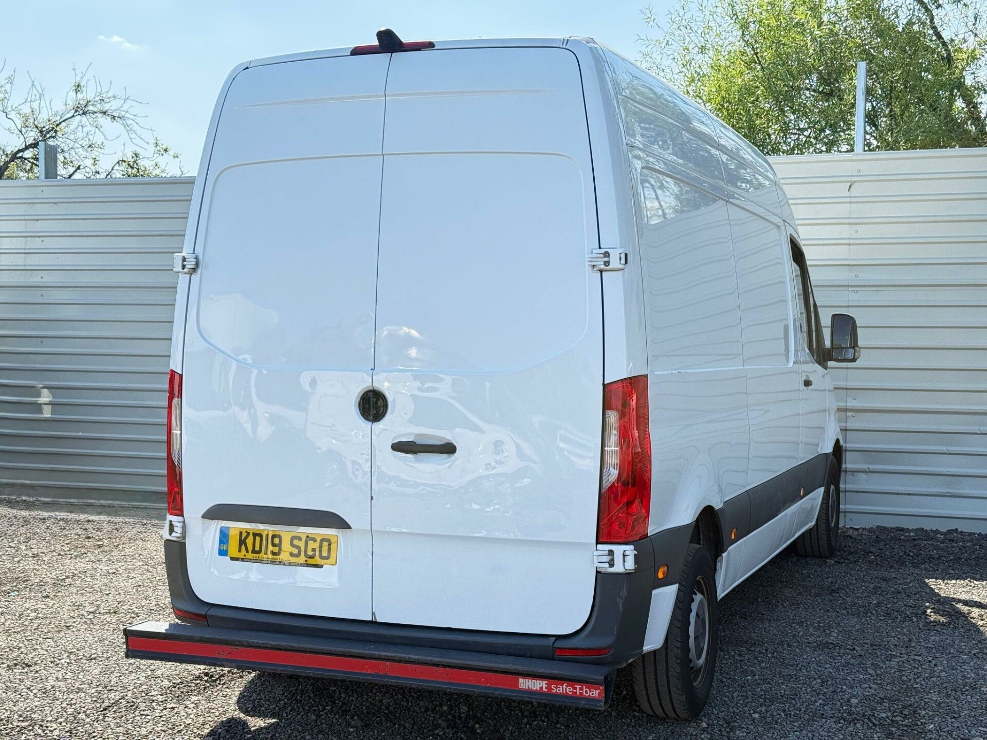 Mercedes Benz Sprinter