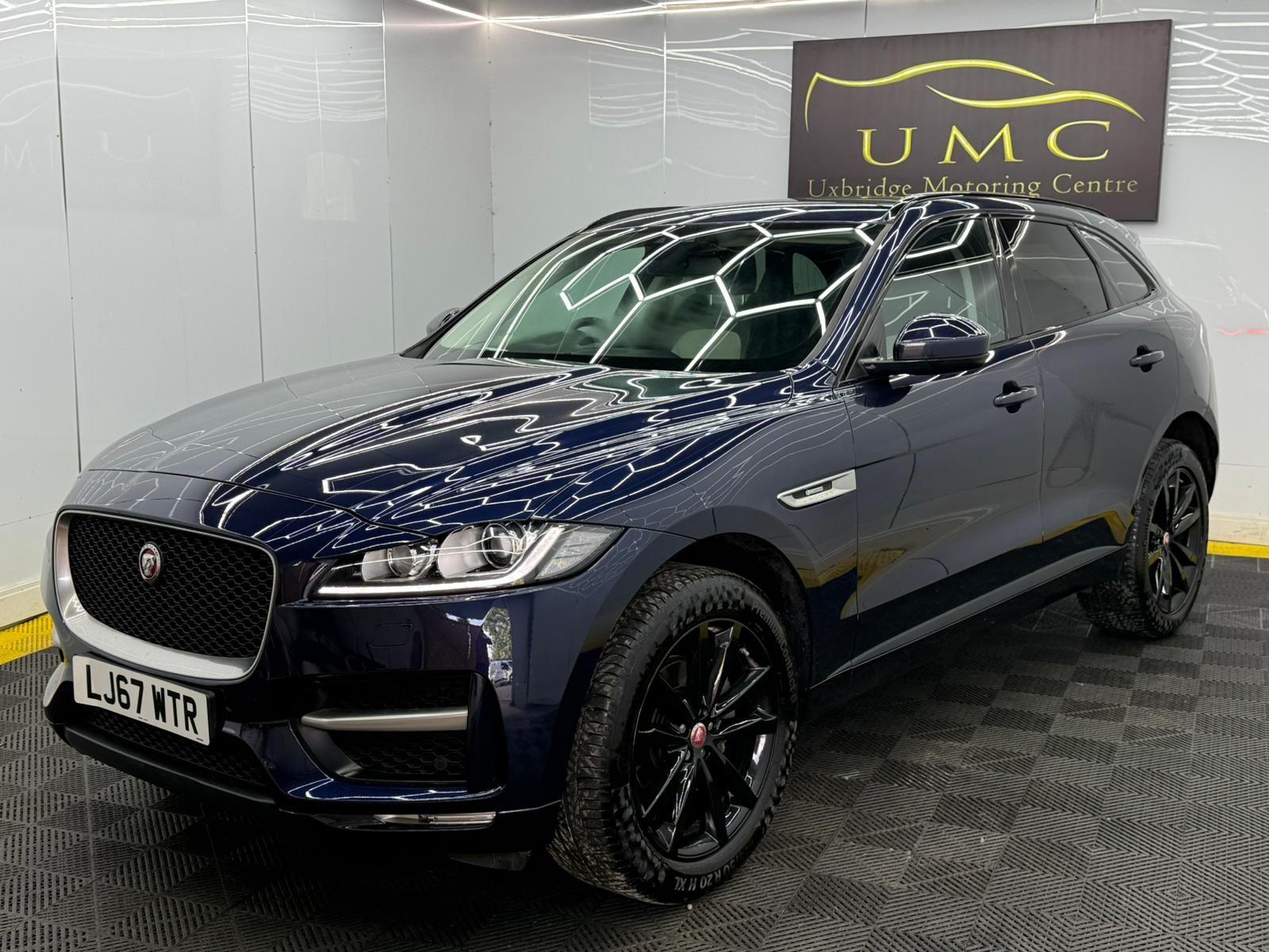 Jaguar F Pace