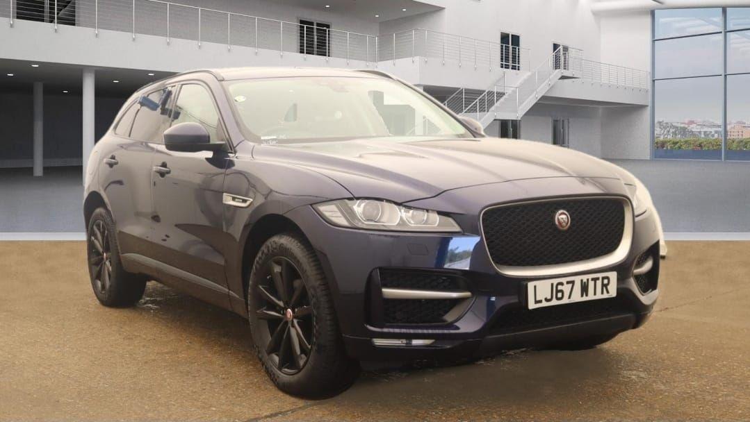 Jaguar F Pace