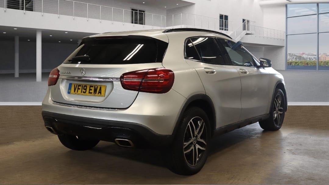 Mercedes Benz GLA Class