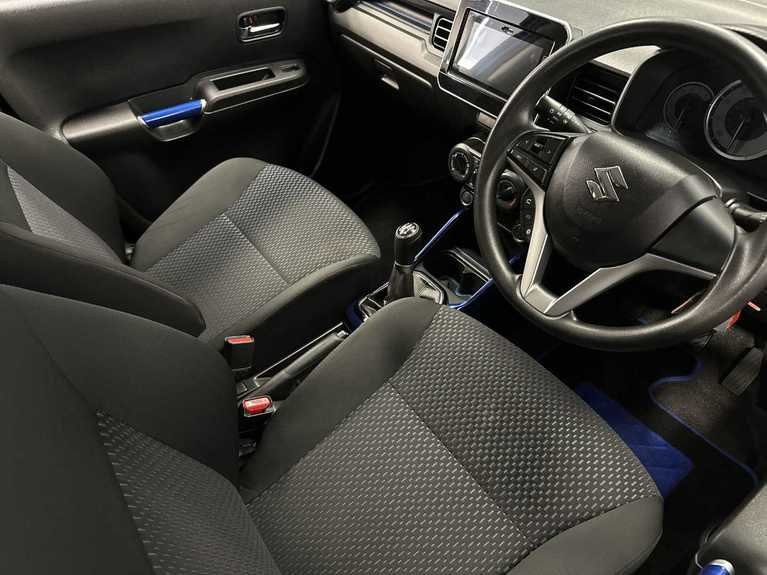 Suzuki Ignis