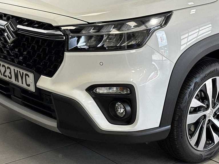Suzuki S-Cross