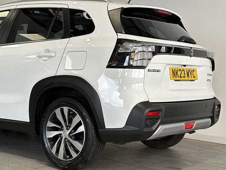 Suzuki S-Cross