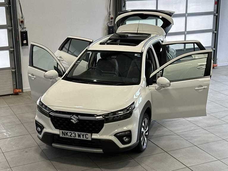 Suzuki S-Cross