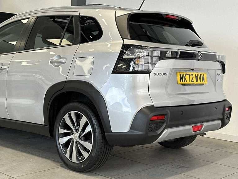 Suzuki S-Cross