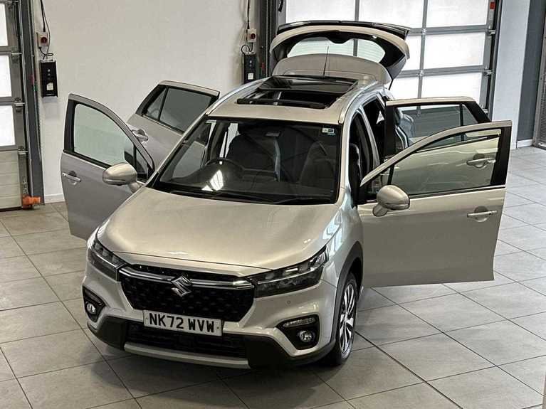 Suzuki S-Cross