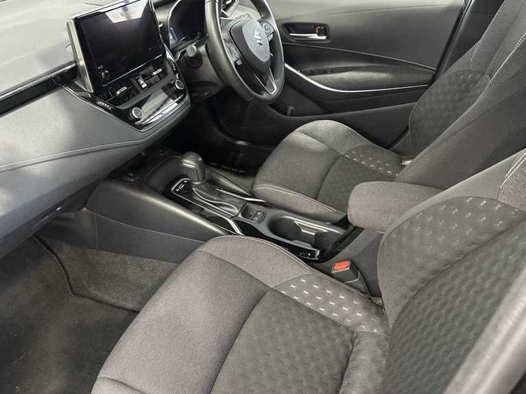 Suzuki Swace