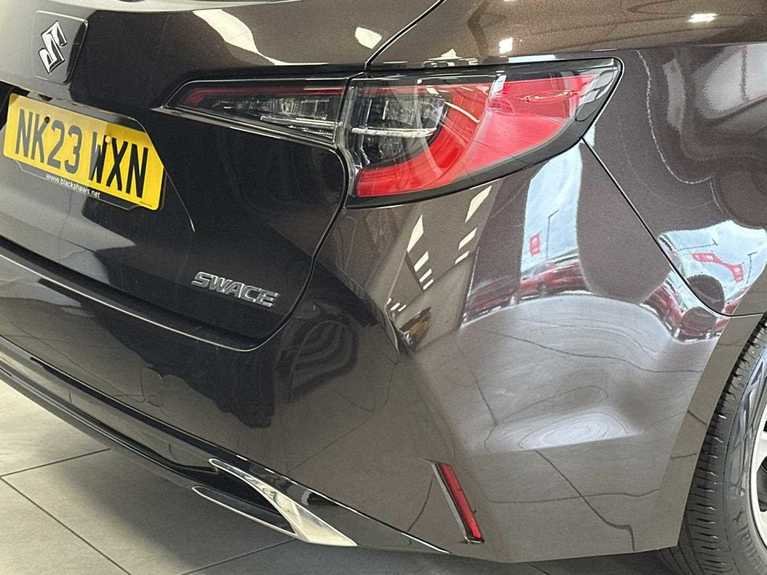 Suzuki Swace